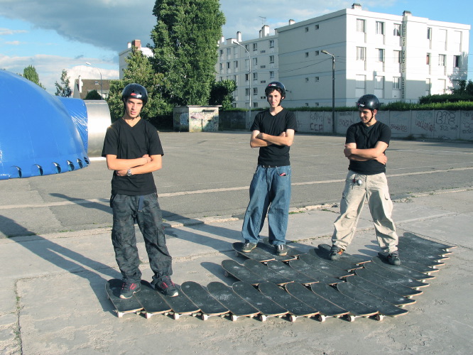 exhibition view: Parking, CAC Bretigny - 2004